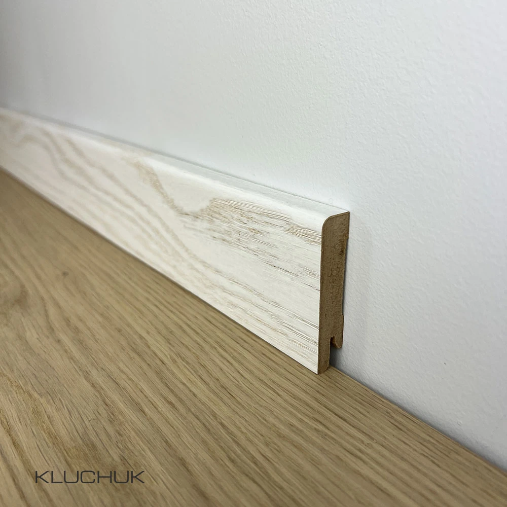 [woo:2017] Плінтус МДФ шпонований Дуб зимовий 80х12х2000 мм. MDF-D8002